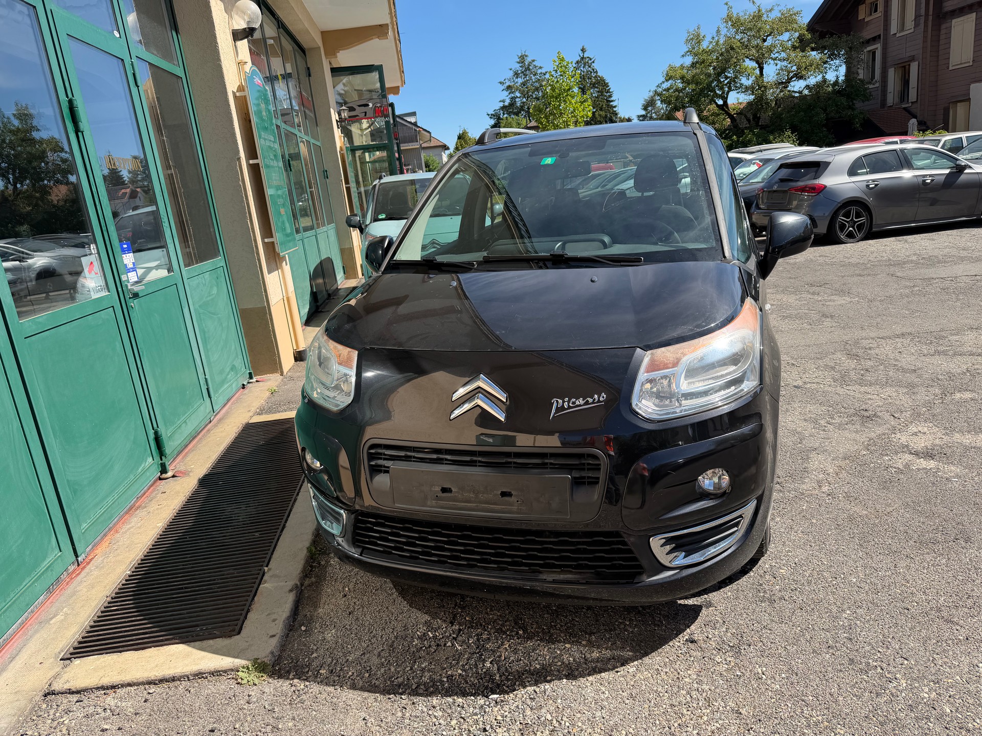 CITROEN C3 Picasso 1.4i 16V Chic (SX)-image-0