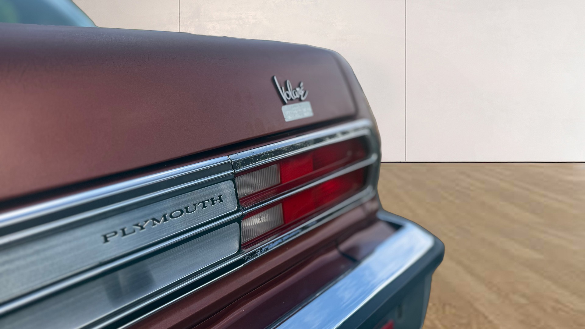 PLYMOUTH Volare-image-7