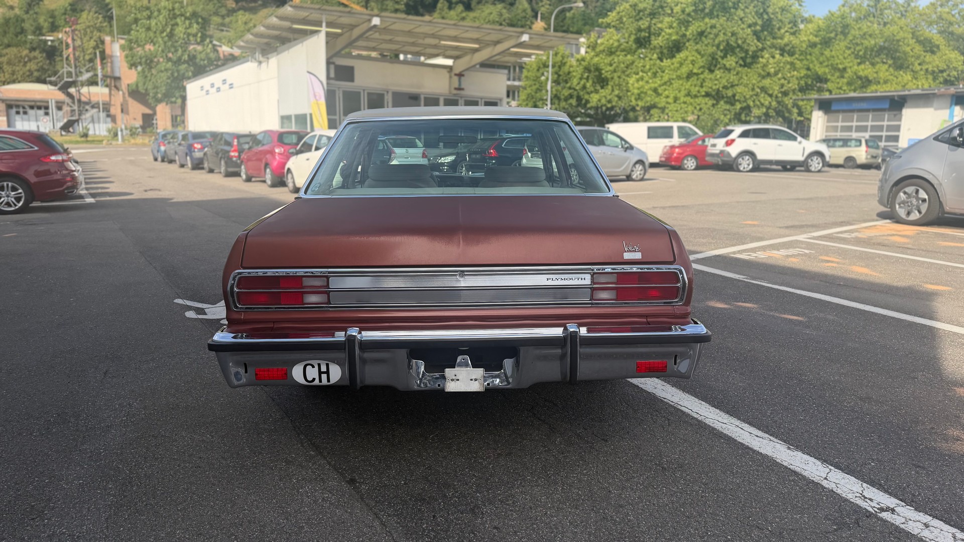 PLYMOUTH Volare-image-5