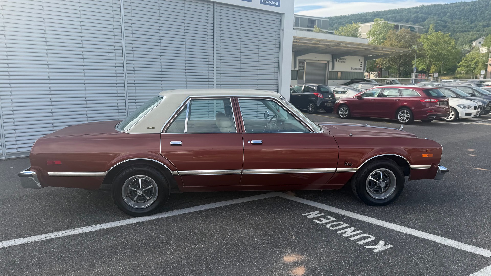 PLYMOUTH Volare-image-3