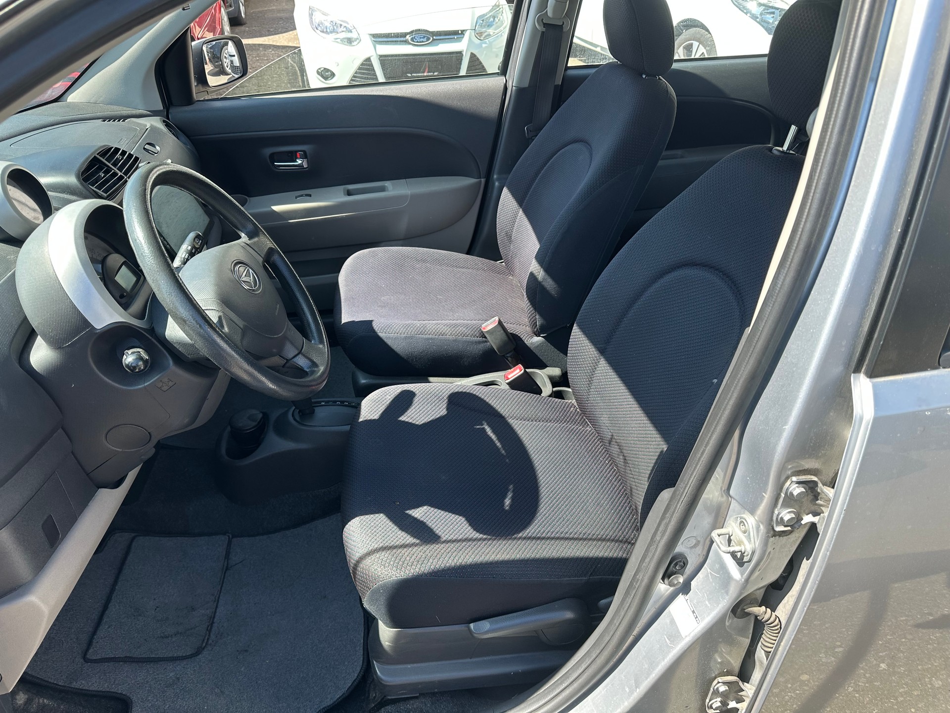 DAIHATSU Sirion 1.3 S-image-8