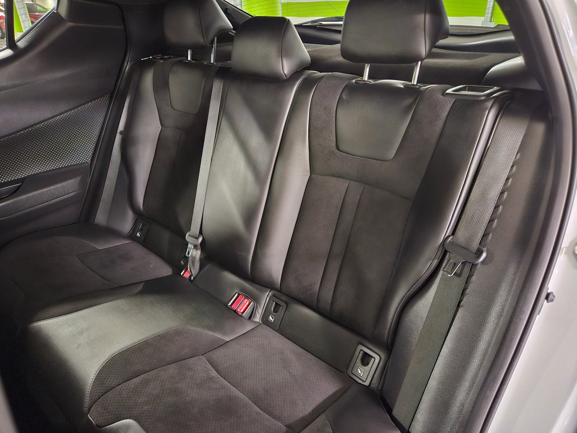 TOYOTA 2.0 VVTi HSD Move-image-12