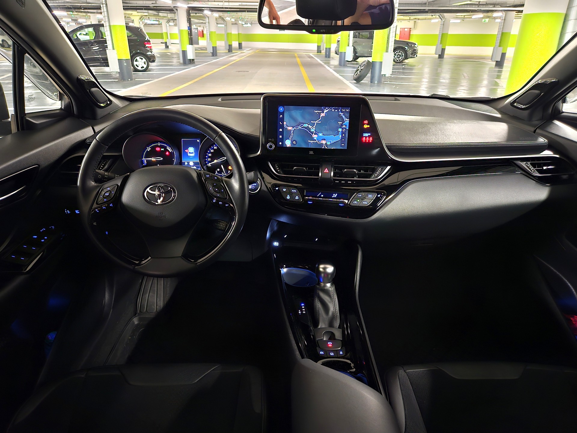TOYOTA 2.0 VVTi HSD Move-image-9
