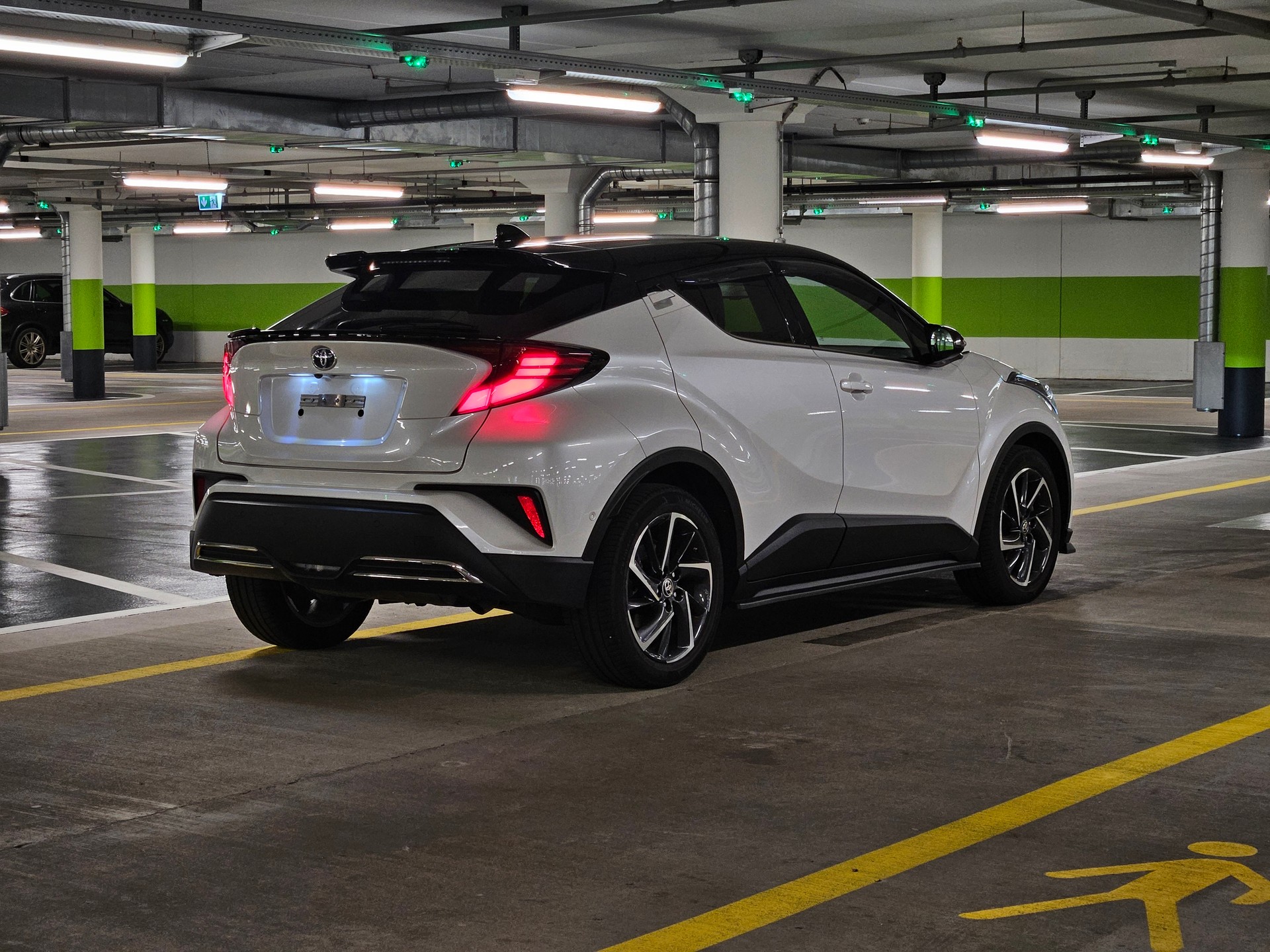 TOYOTA 2.0 VVTi HSD Move-image-4
