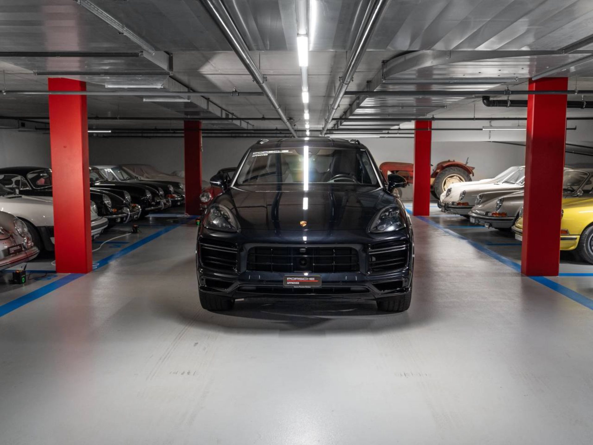 PORSCHE Cayenne Turbo S E-Hybrid-image-1