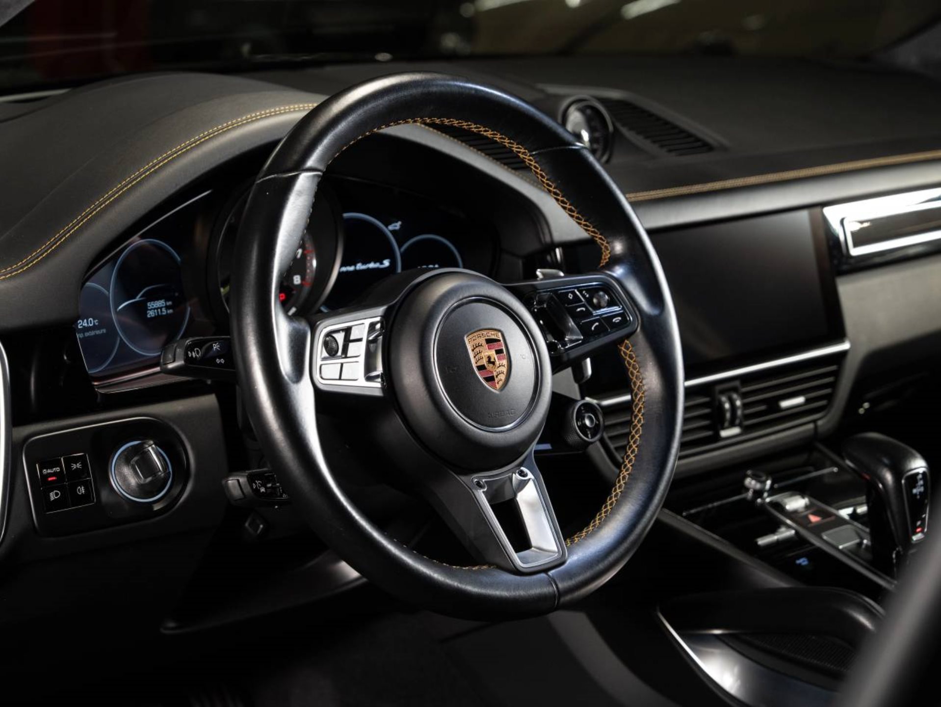 PORSCHE Cayenne Turbo S E-Hybrid-image-8