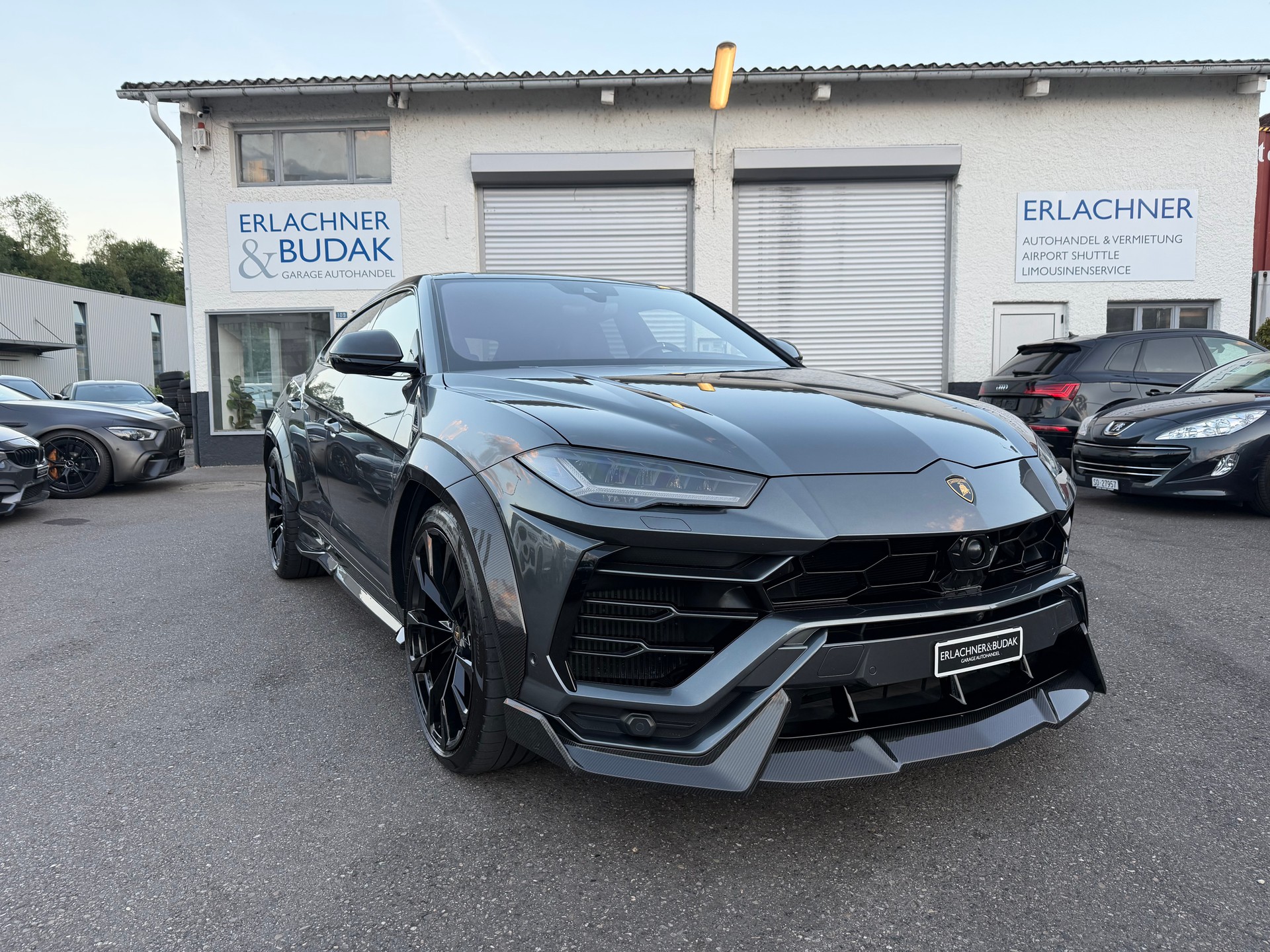 LAMBORGHINI Urus E-Gear-image-0