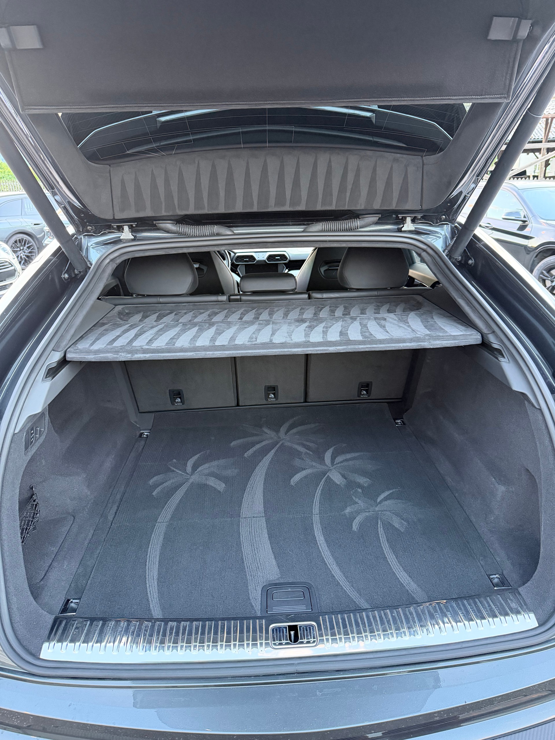 LAMBORGHINI Urus E-Gear-image-14