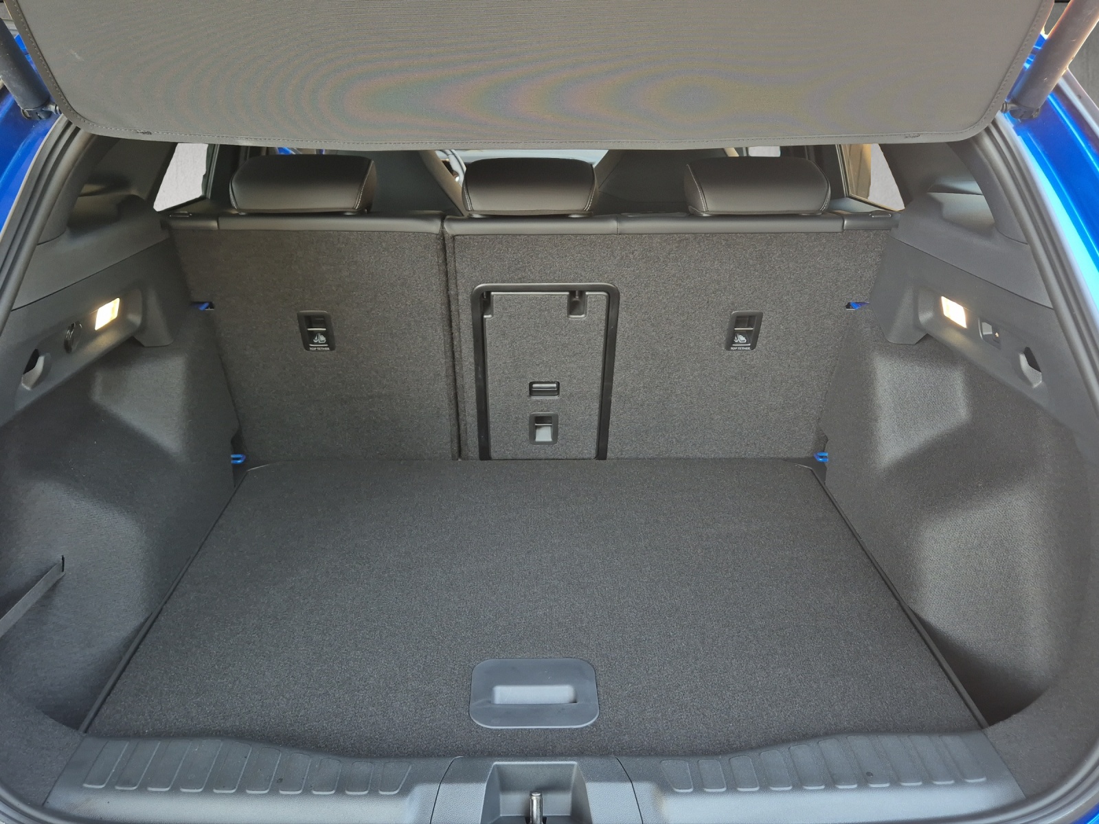 FORD Explorer Elektro 79kWh Extended Range Premium*Head up Display*Panoramadach*Anhängerkupplung*-image-26