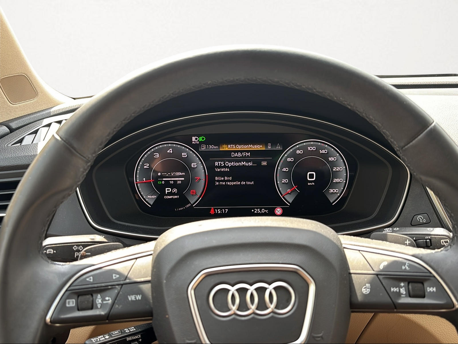 AUDI Q5 Sportback 45 TFSI S line quattro S-tronic-image-6