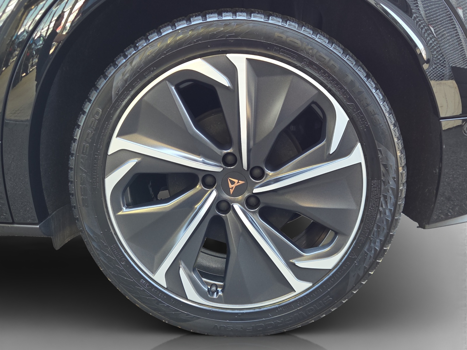CUPRA Tavascan Type 8 77 kWh VZ-image-13