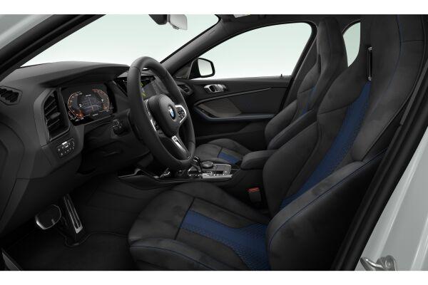 BMW M135i xDrive-image-4