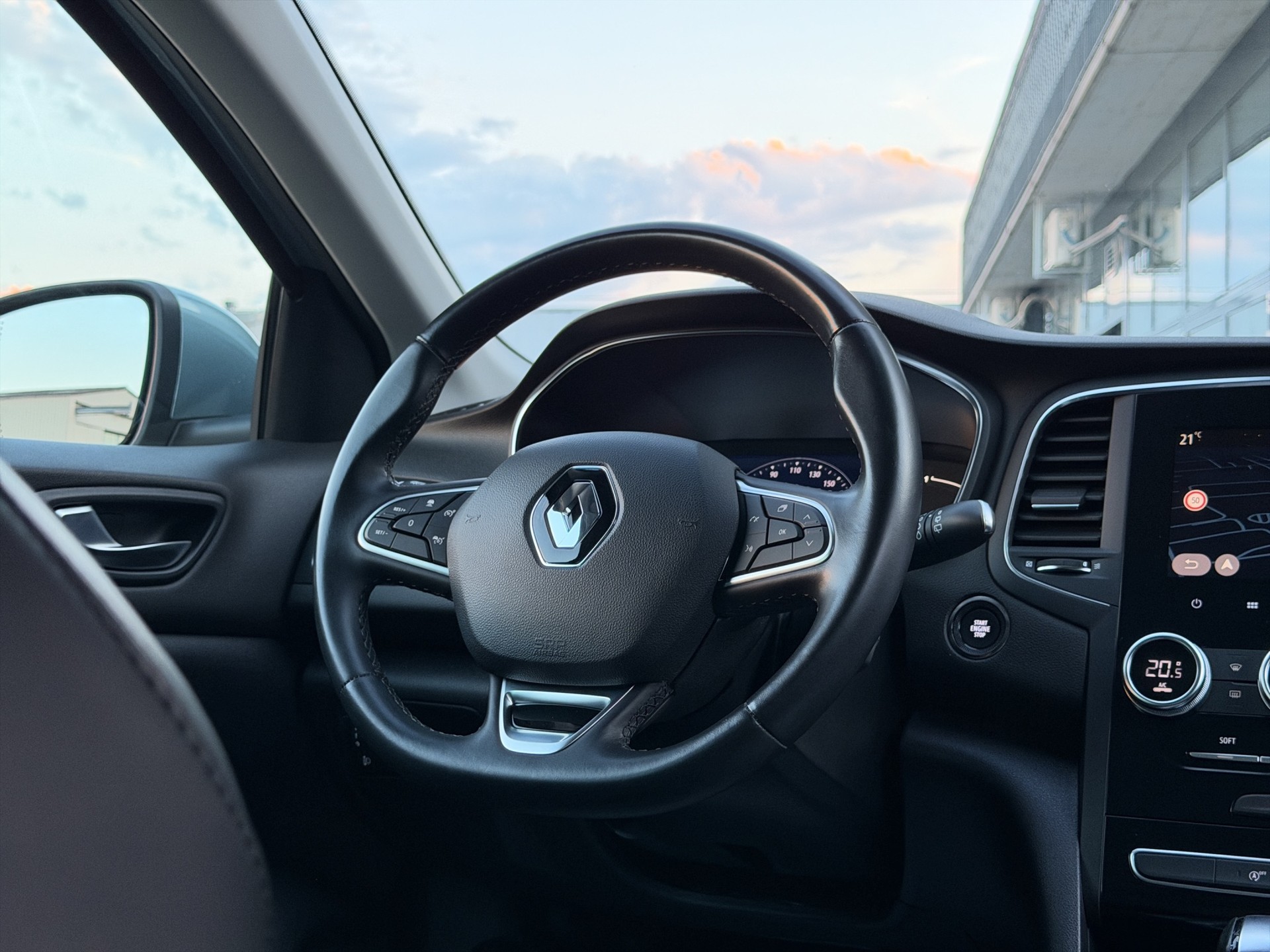 RENAULT Mégane Grandtour 1.3 16V Turbo Intens EDC,Frisch ab MFK,8-fach Alu bereift,1 Jahr oder 20000km Garantie auf Motor und Getriebe.*-image-19