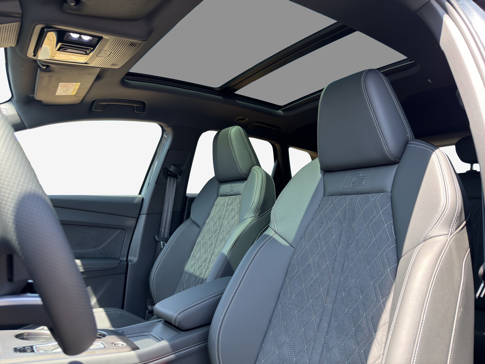 AUDI Q4 e-tron SUV quattro performance-image-15
