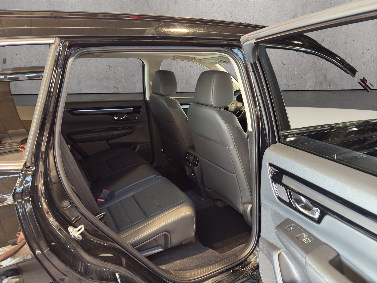 HONDA CR-V 2.0 i-MMD Advance 4WD-image-17