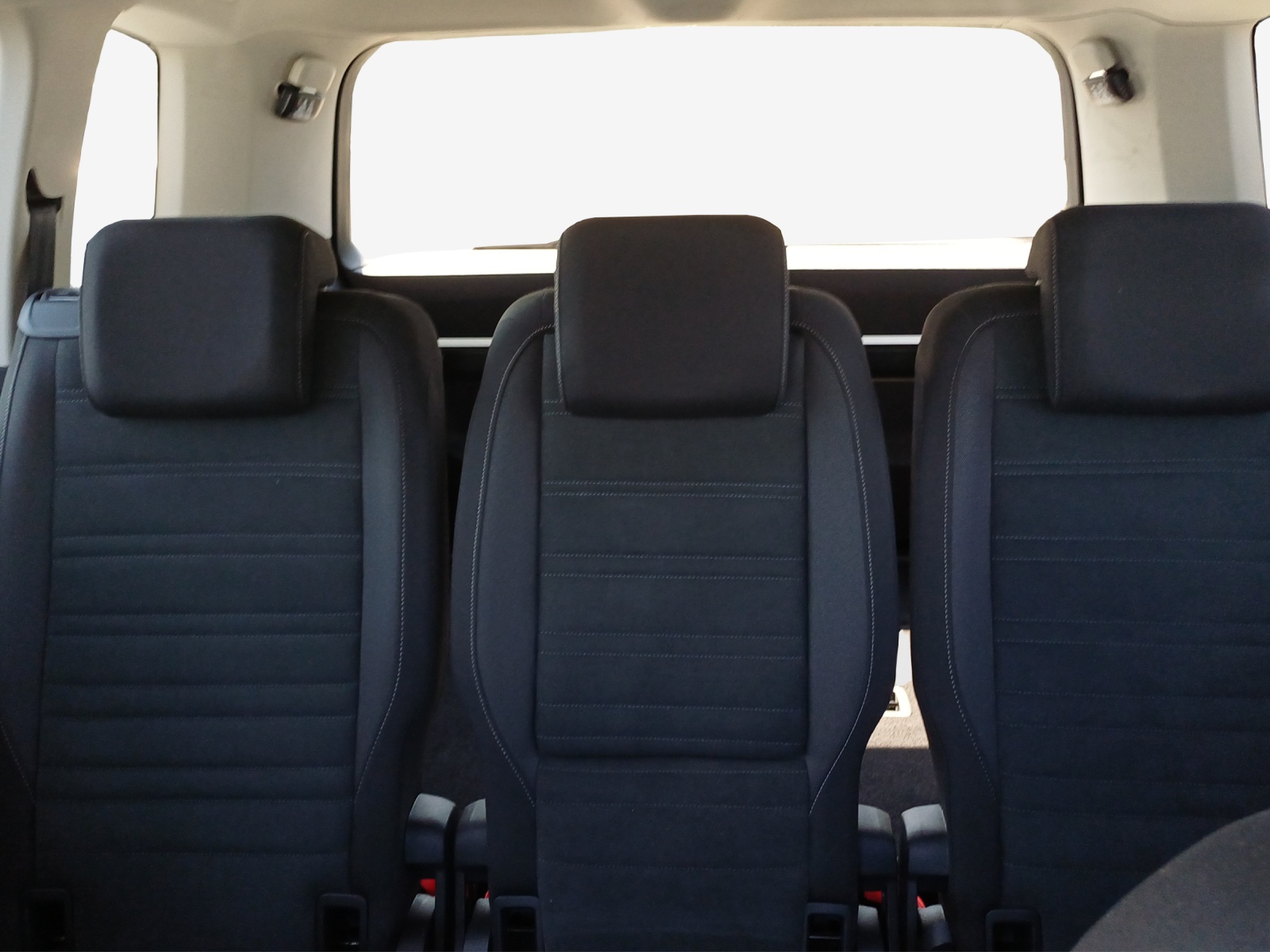 VW Touran 2.0 TDI BlueMotion Technology Highline DSG-image-11