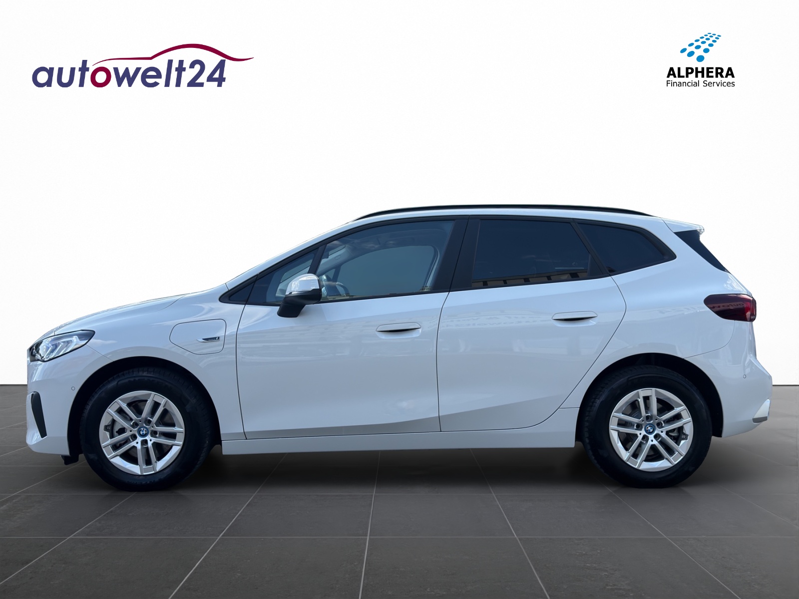 BMW 225e xDrive Active Tourer-image-7