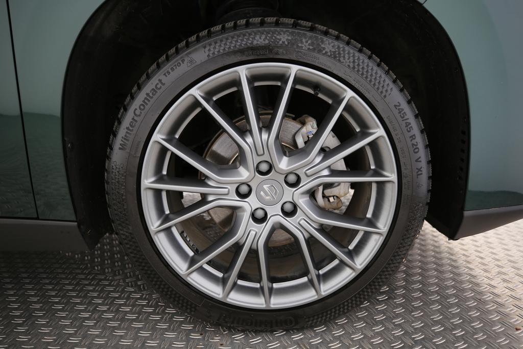 LEAPMOTOR C10 1.5 REEV Design-image-10