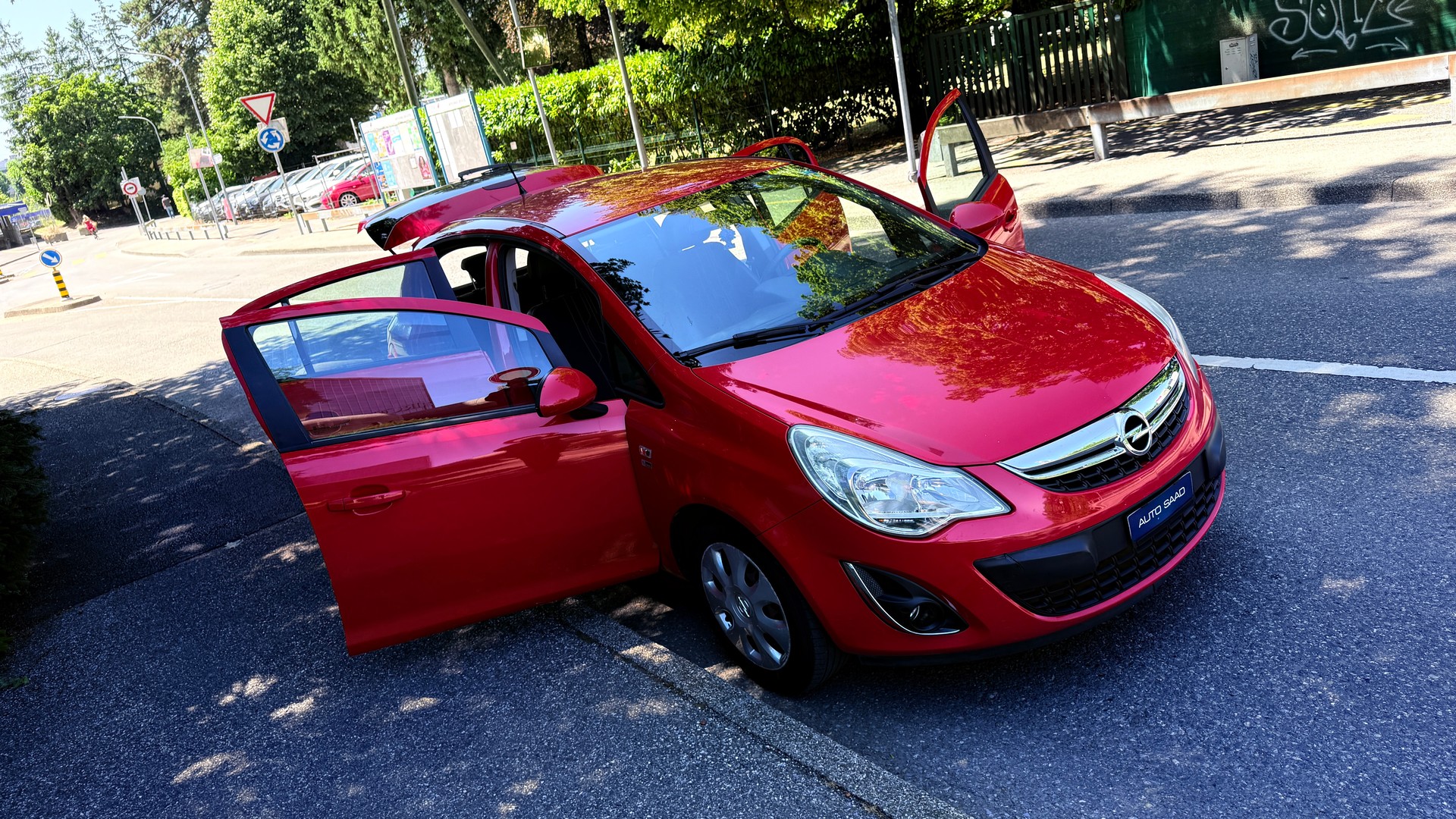 OPEL Corsa 1.4 TP Color Edition-image-13