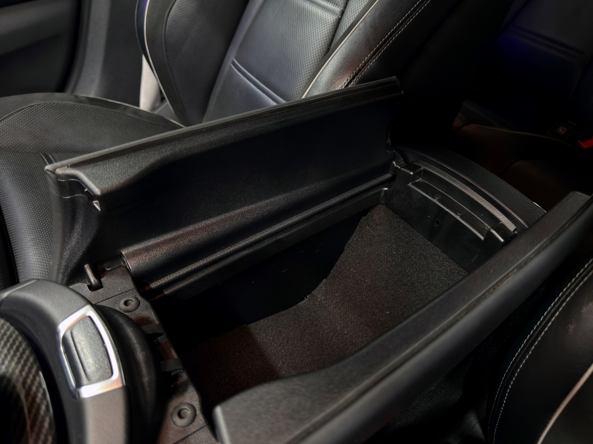 MERCEDES-BENZ E 63 AMG S 4Matic Speedshift MCT-image-26