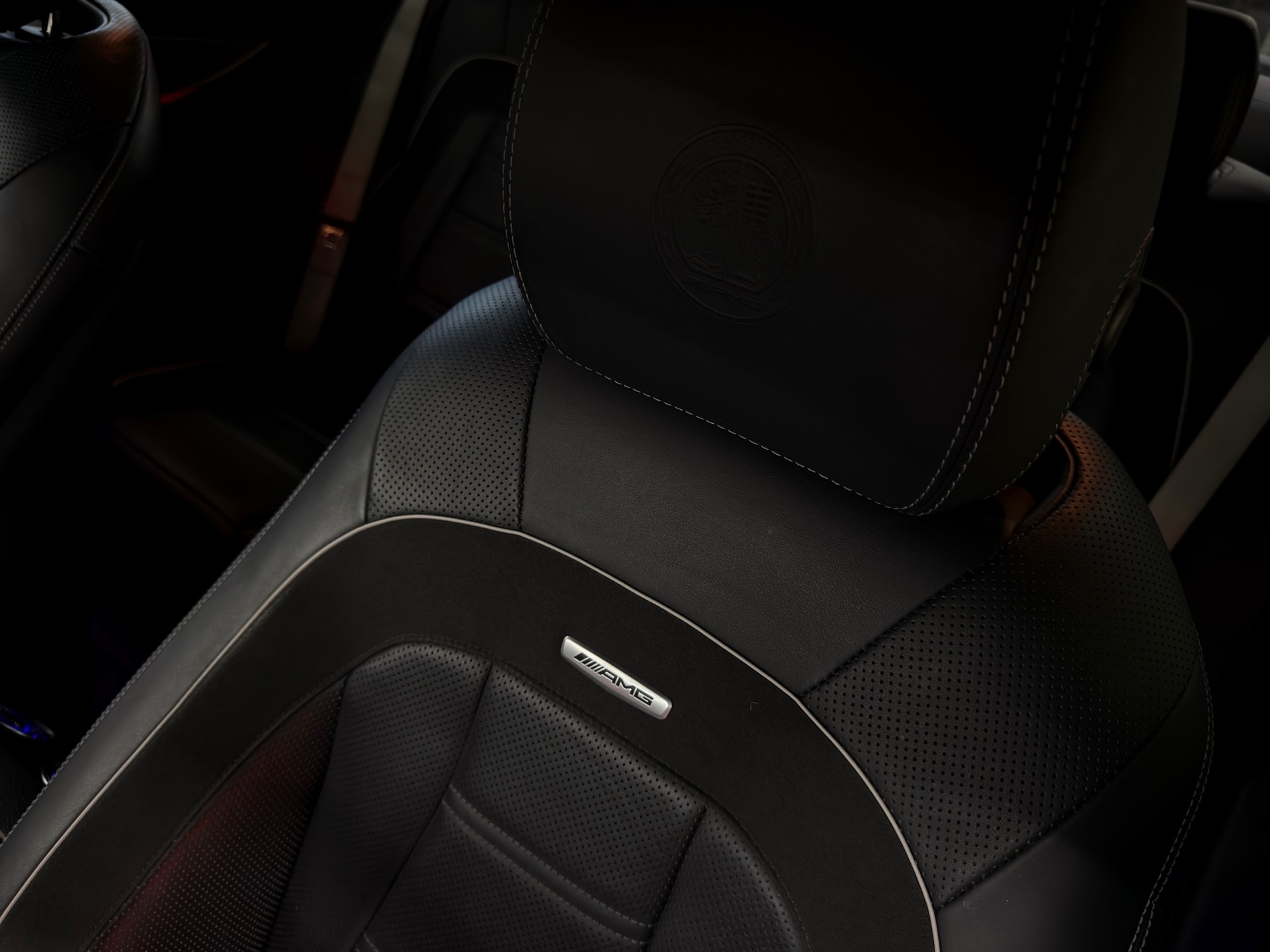 MERCEDES-BENZ E 63 AMG S 4Matic Speedshift MCT-image-27
