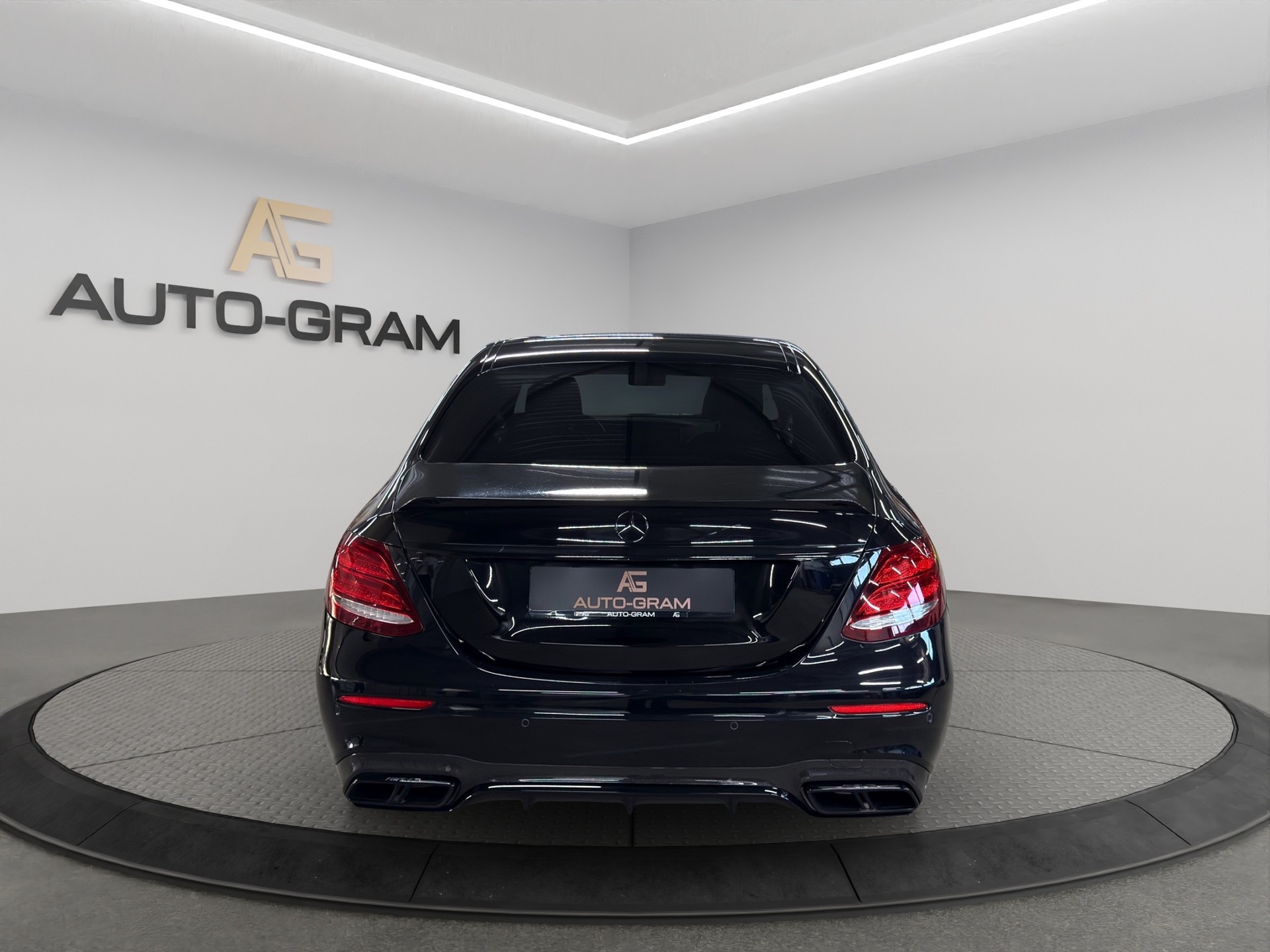 MERCEDES-BENZ E 63 AMG S 4Matic Speedshift MCT-image-3