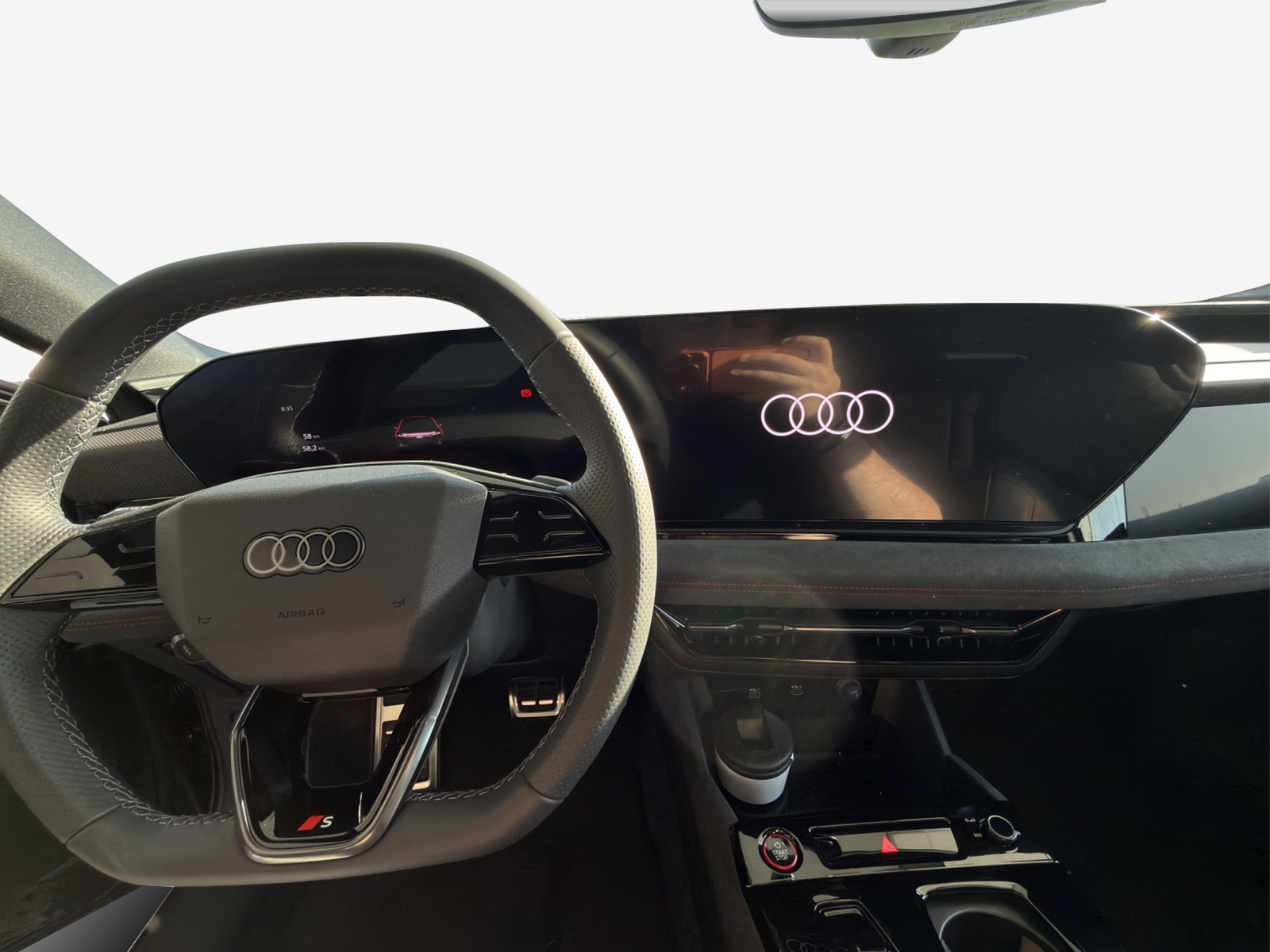 AUDI S6 Avant e-tron quattro-image-8