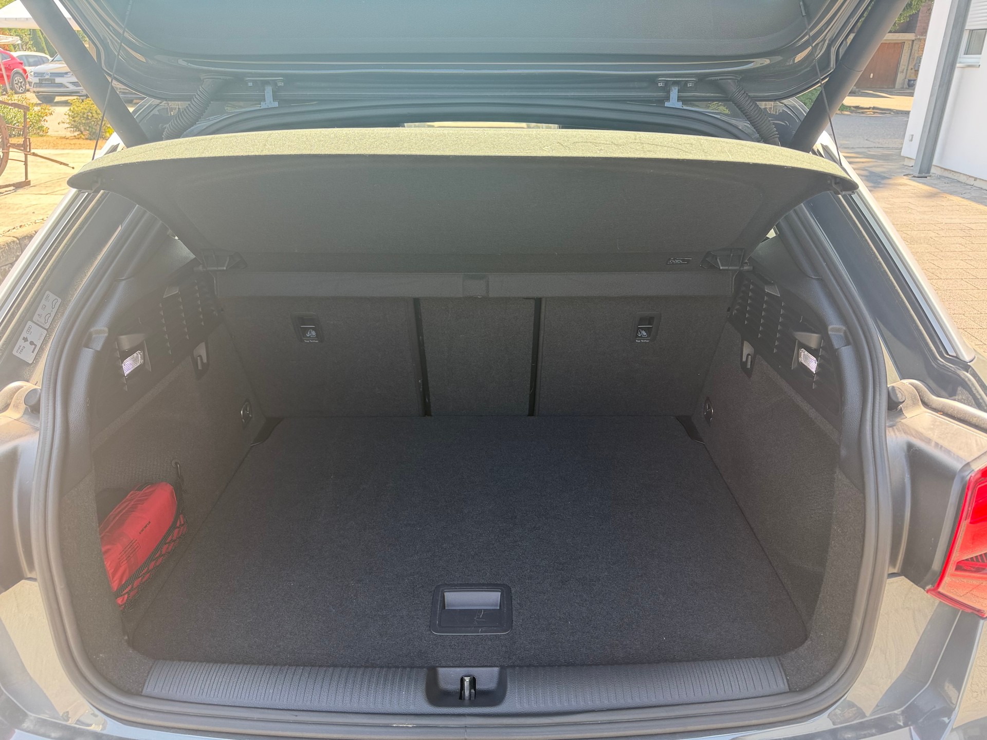 AUDI Q2 35 TFSI Sport S-tronic-image-14