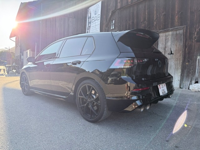 VW 2.0 TSI R Black Edition DSG 4motion-image-0