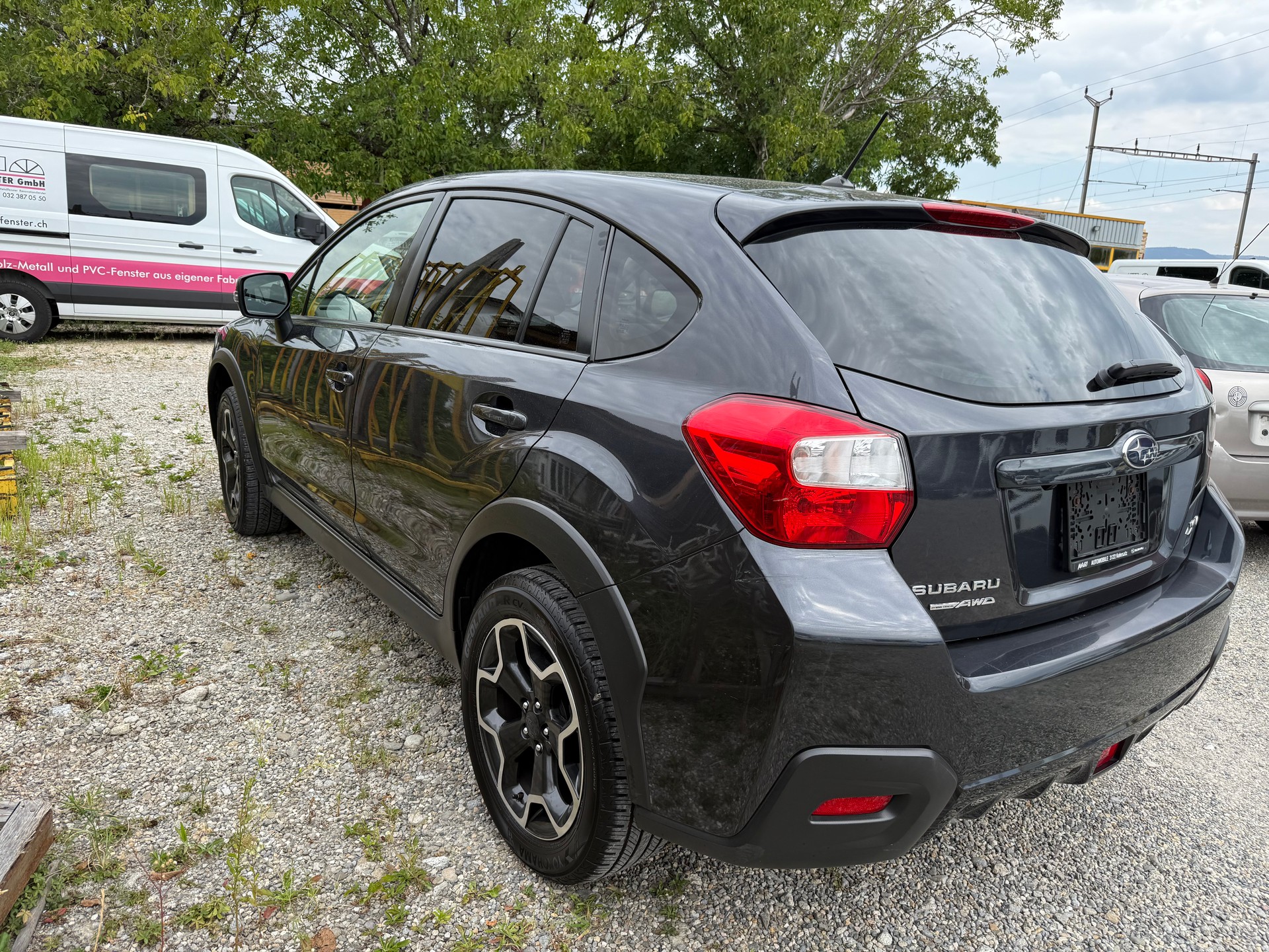 SUBARU XV 2.0 Swiss Two AWD CVT-image-3
