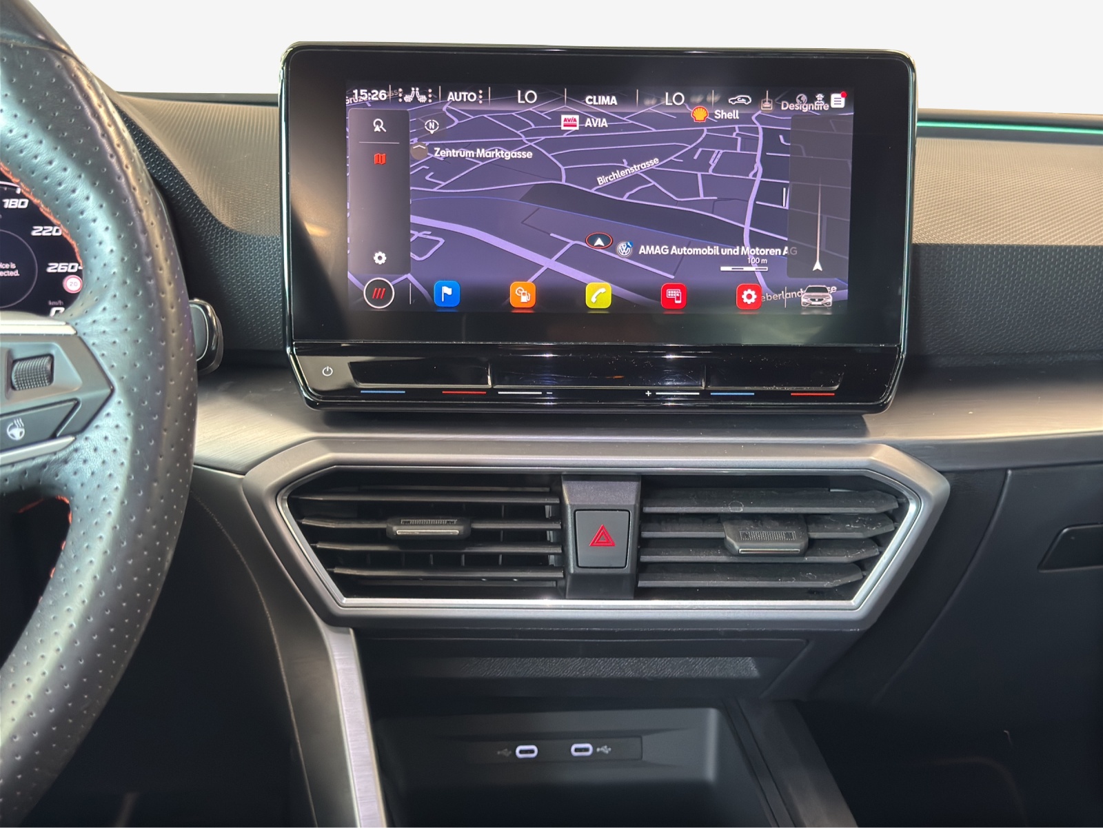 SEAT Leon ST 1.5 eTSI mHEV DSG FR-image-10