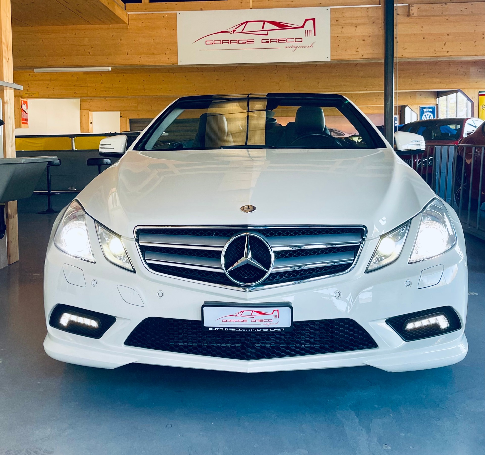 MERCEDES-BENZ E 350 CGI BlueEfficiency 7G-Tronic AMG LINE-image-7