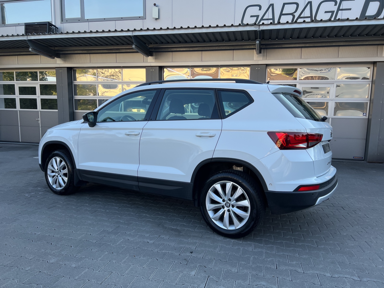 SEAT Ateca 1.6 TDI CR Style DSG-image-2