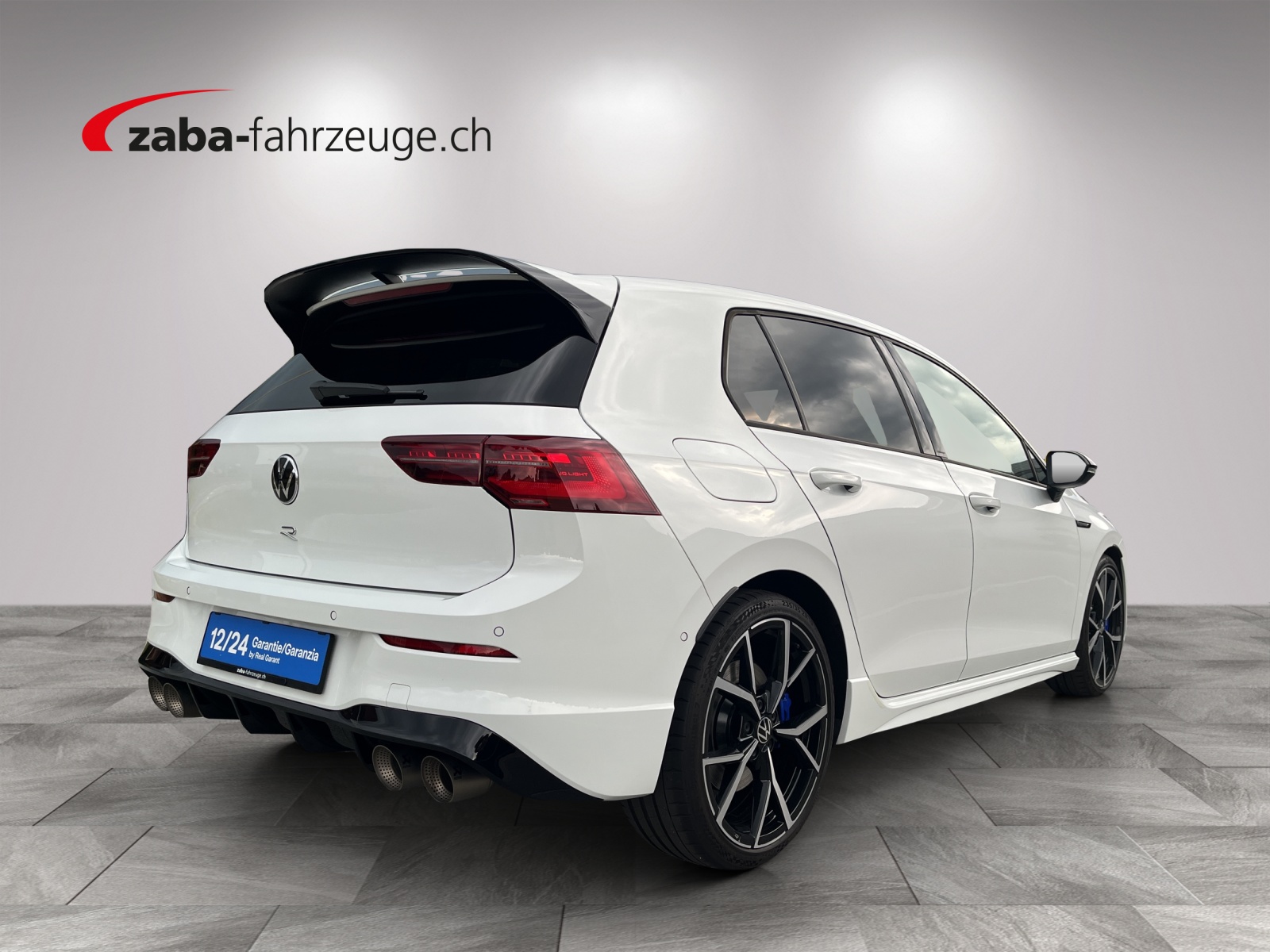 VW Golf 2.0 TSI R DSG 4Motion-image-4