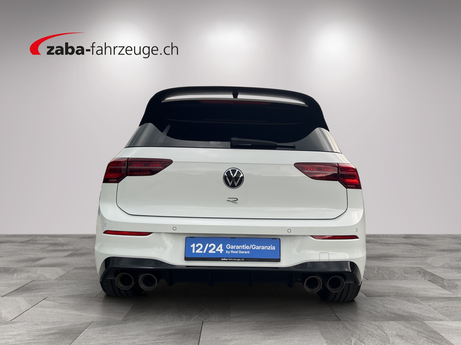 VW Golf 2.0 TSI R DSG 4Motion-image-3