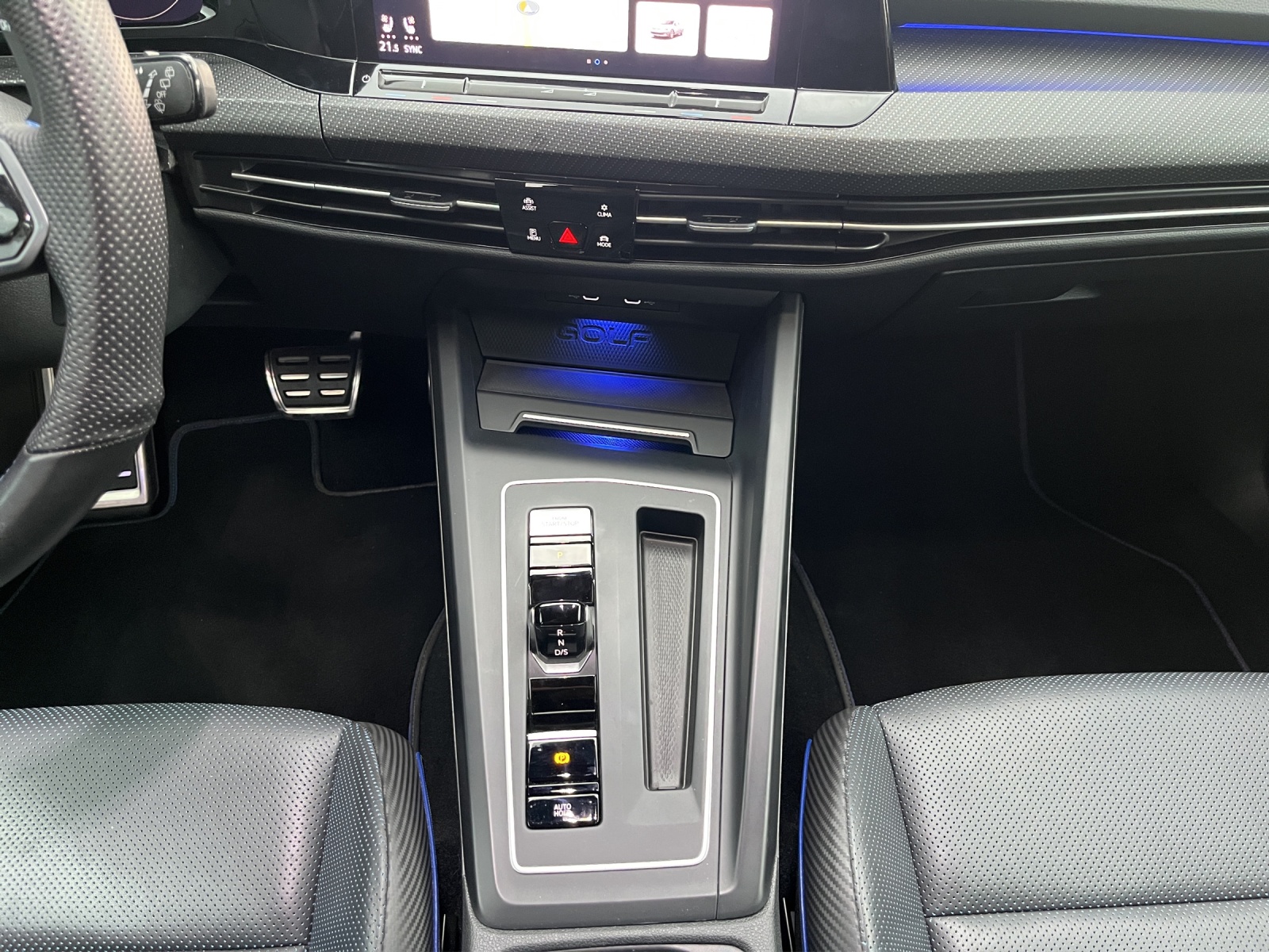 VW Golf 2.0 TSI R DSG 4Motion-image-15
