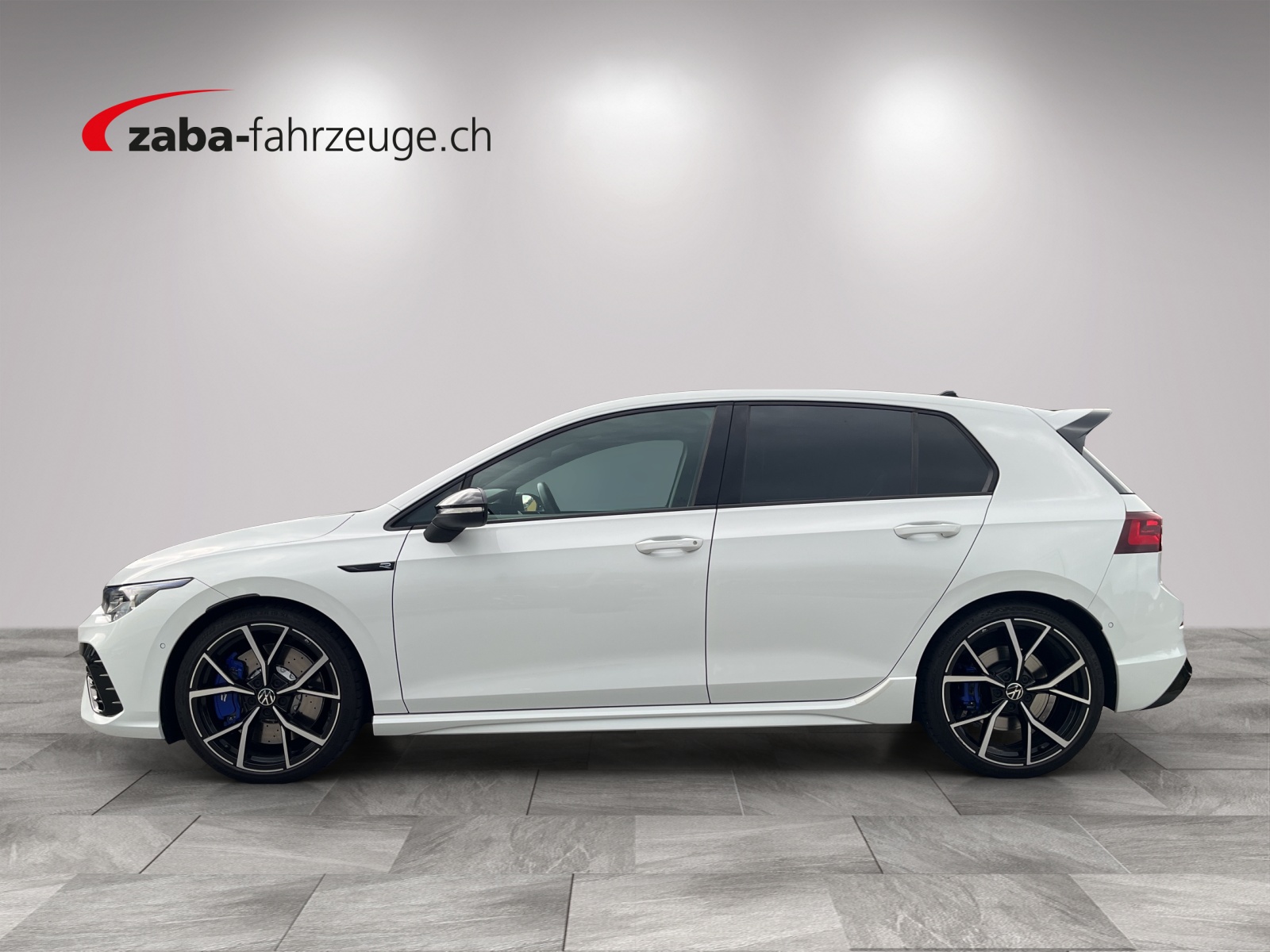 VW Golf 2.0 TSI R DSG 4Motion-image-1