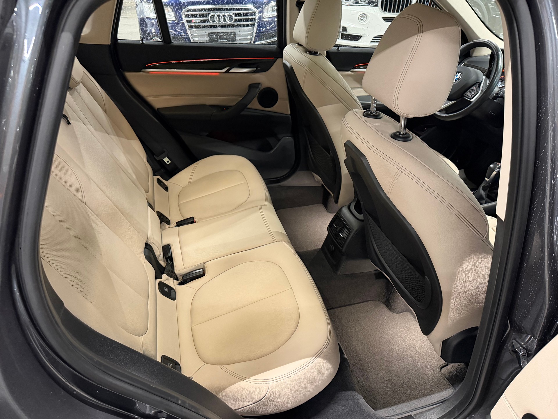 BMW X1 xDrive 25i xLine Steptronic-image-16