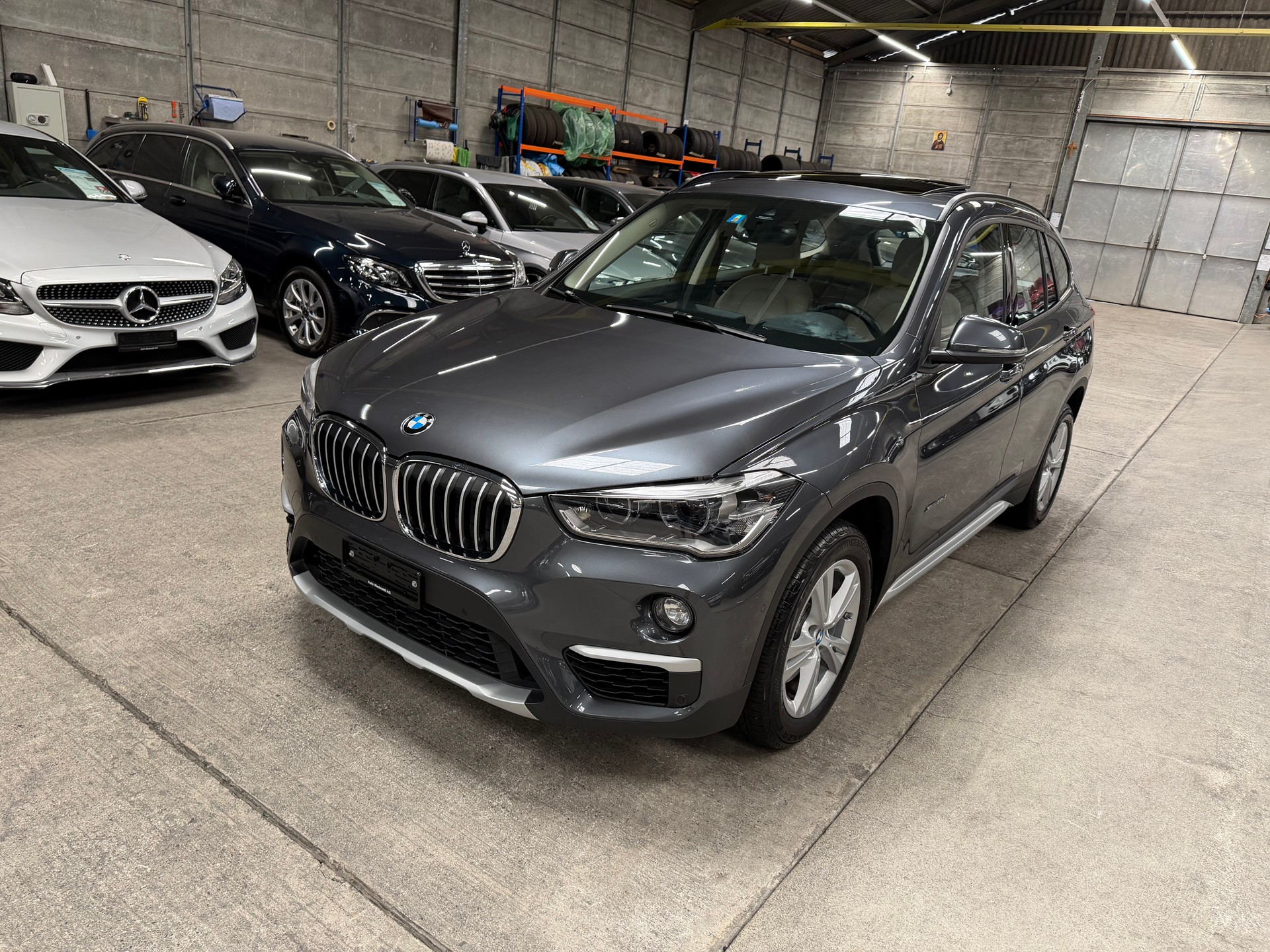 BMW X1 xDrive 25i xLine Steptronic-image-7