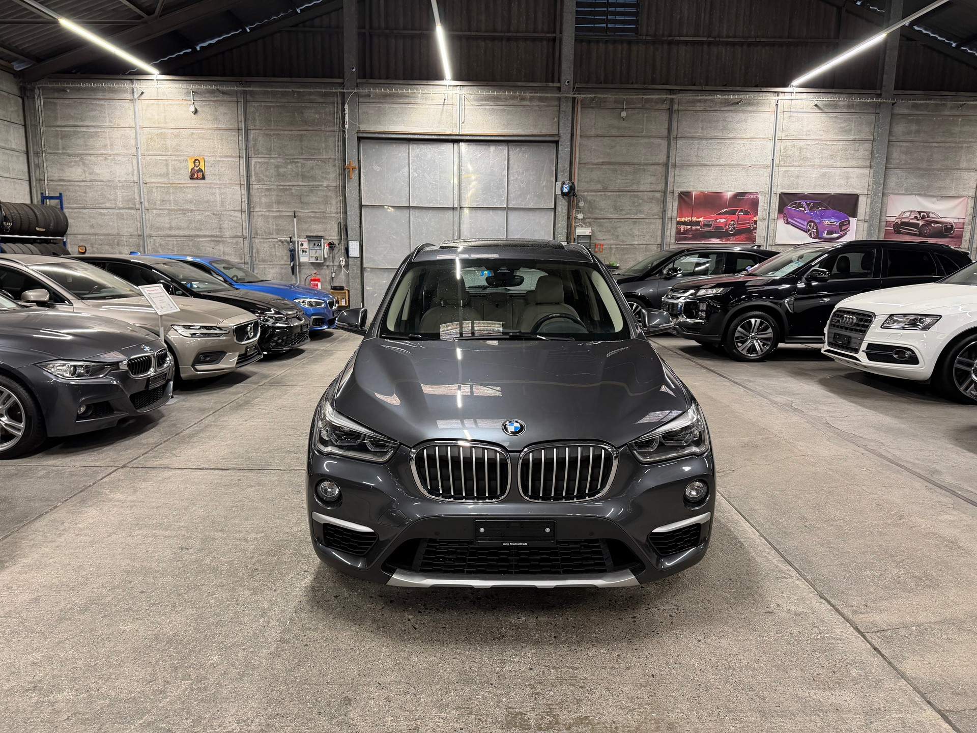 BMW X1 xDrive 25i xLine Steptronic-image-6