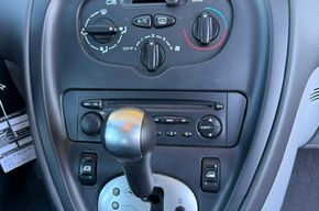 CITROEN Xsara Picasso 2.0i 16V SX Automatic-image-8