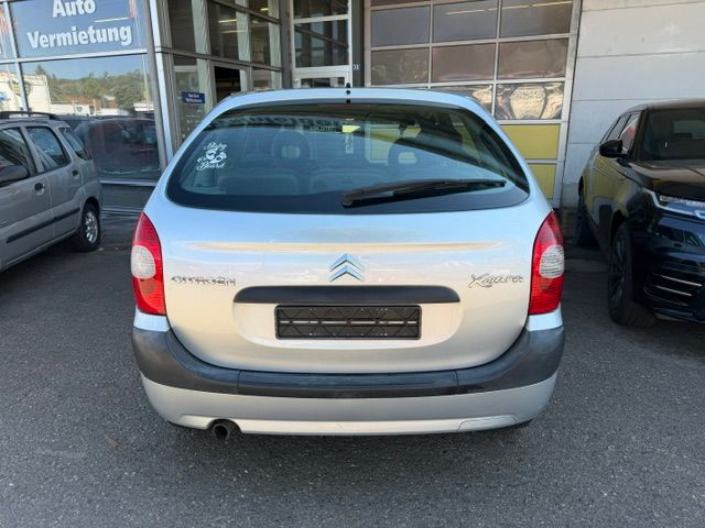 CITROEN Xsara Picasso 2.0i 16V SX Automatic-image-5