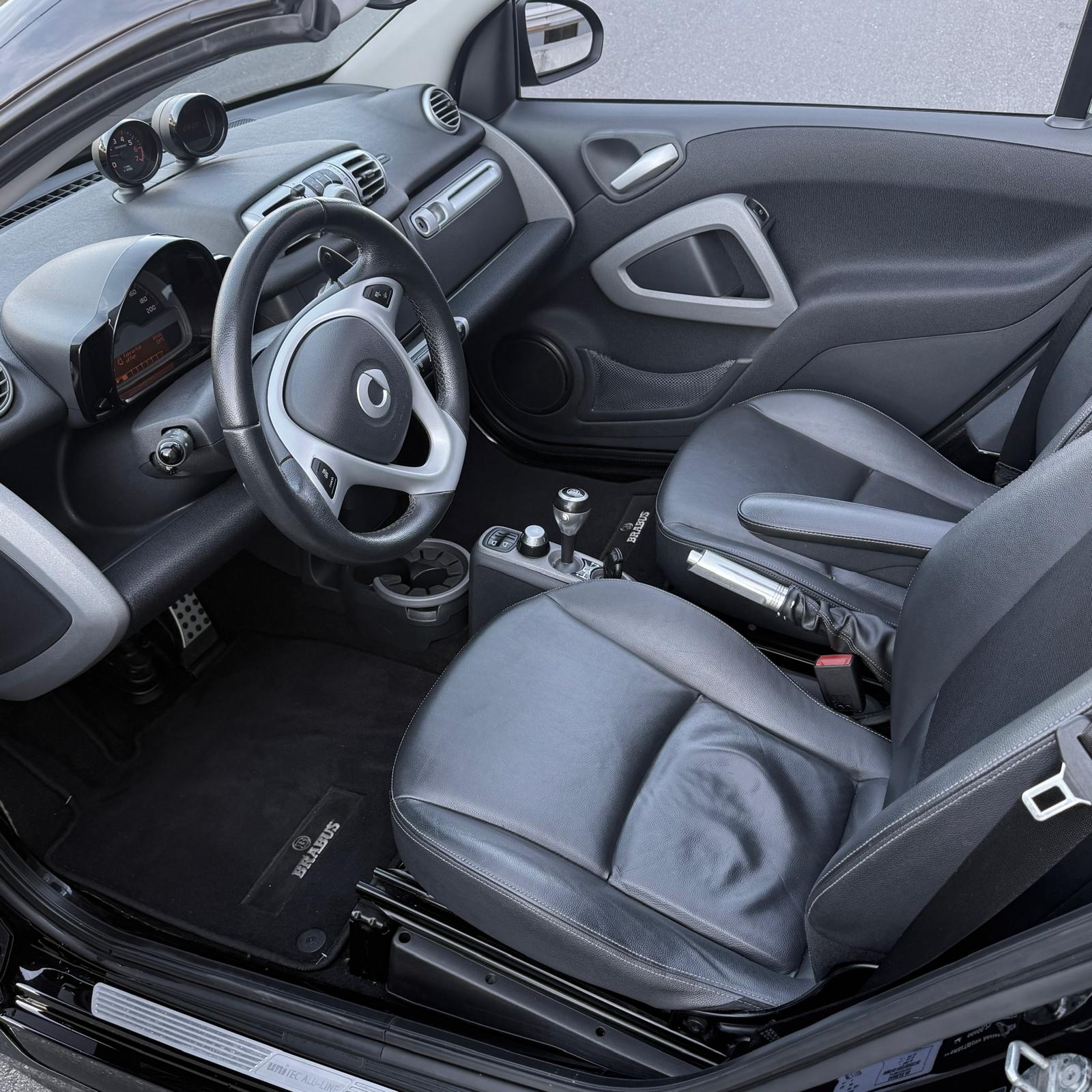 SMART fortwo Brabus Xclusive softouch-image-14