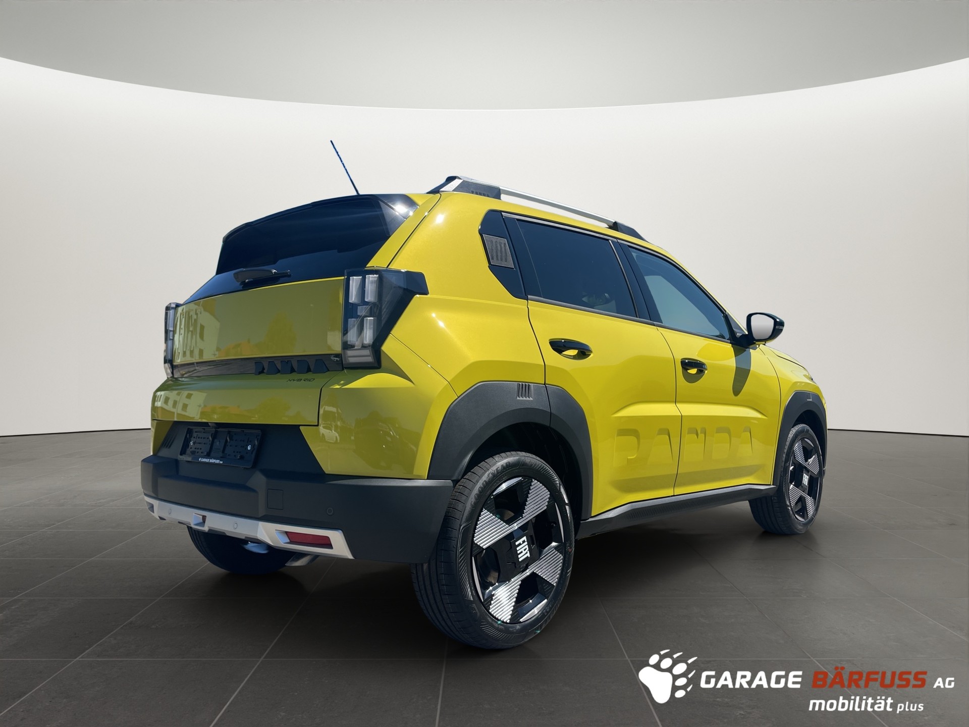 FIAT Grande Panda 1.2 Hybrid La Prima-image-4