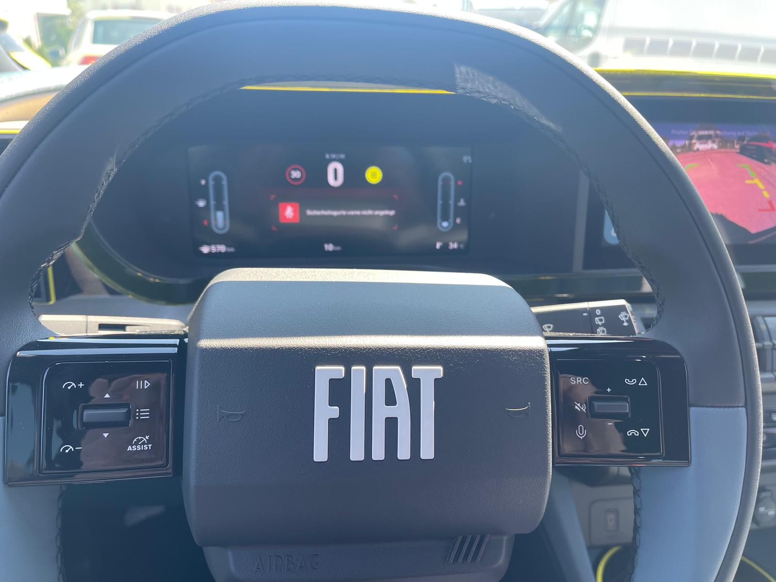 FIAT Grande Panda 1.2 Hybrid La Prima-image-12