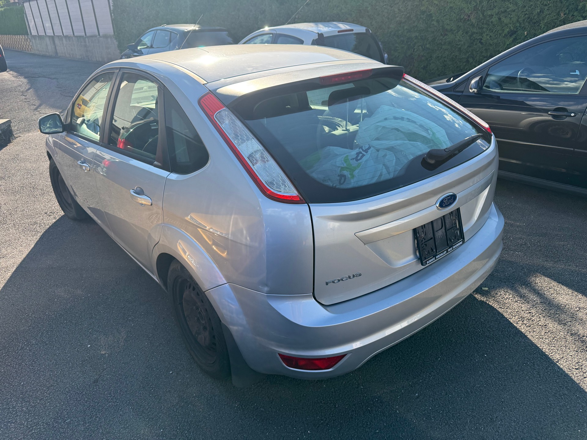 FORD Focus 2.0i Carving Automatic-image-2