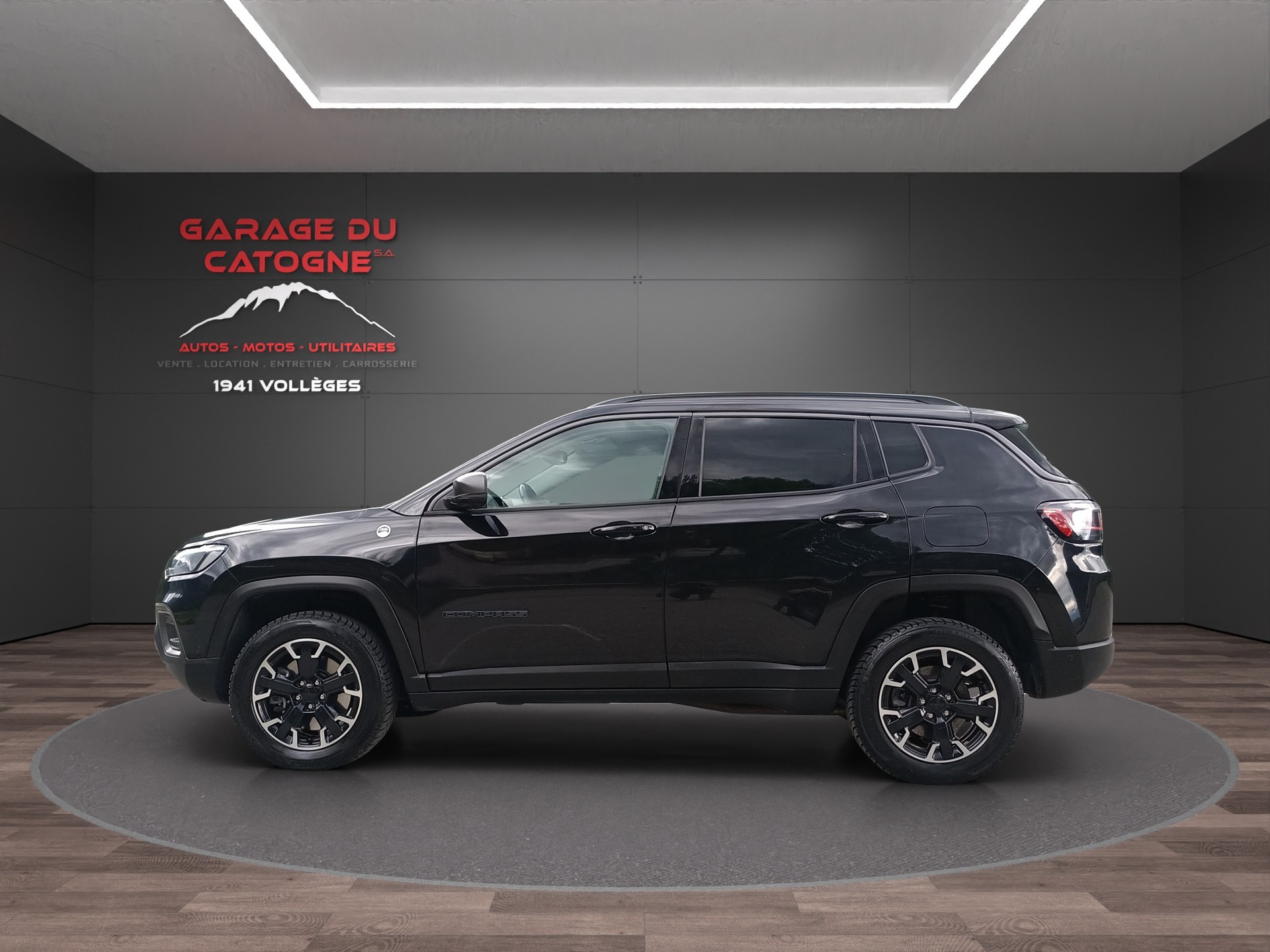JEEP Compass 1.3 T PHEV Trailhawk AWD-image-3
