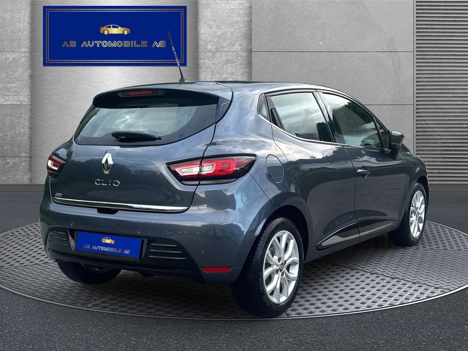 RENAULT Clio 1.2 16V T Intens EDC-image-6