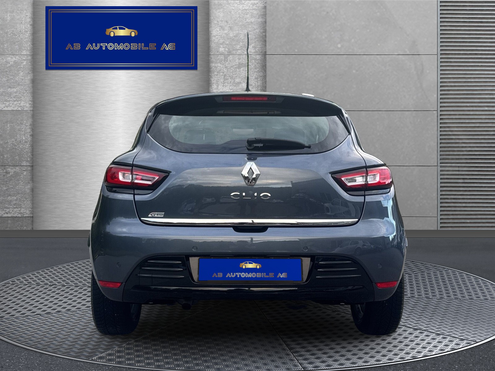 RENAULT Clio 1.2 16V T Intens EDC-image-5