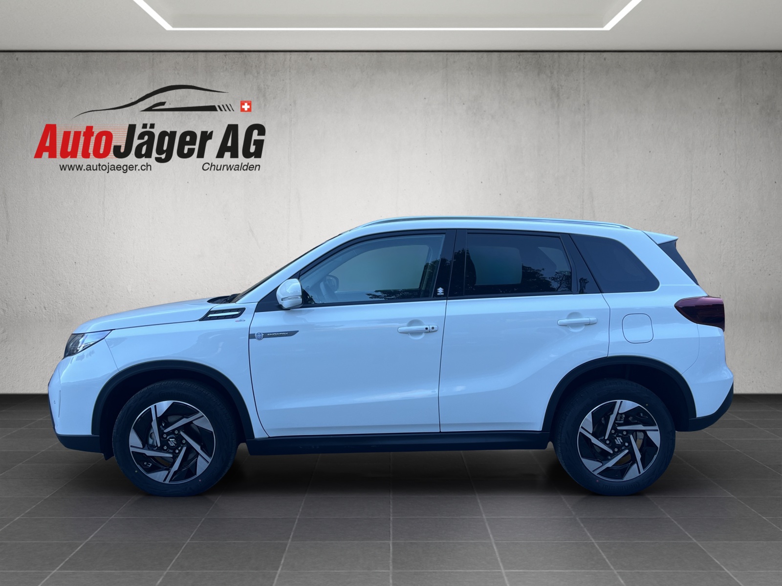 SUZUKI Vitara 1.4 Boosterjet Sakura Top 4x4 Hybrid Automatic-image-2